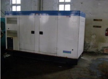 云阳康明斯150kw大型柴油二手发电机组